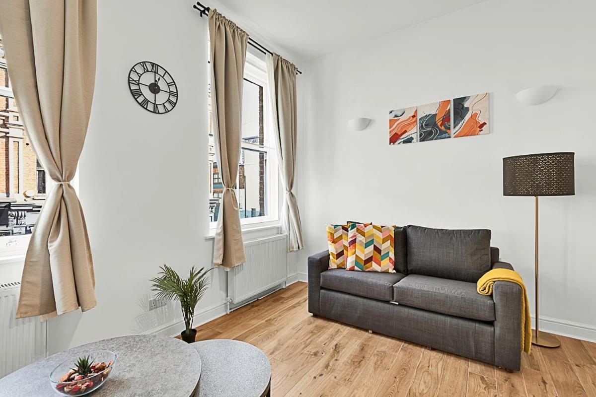 Contemporary Oasis In Paddington Londra