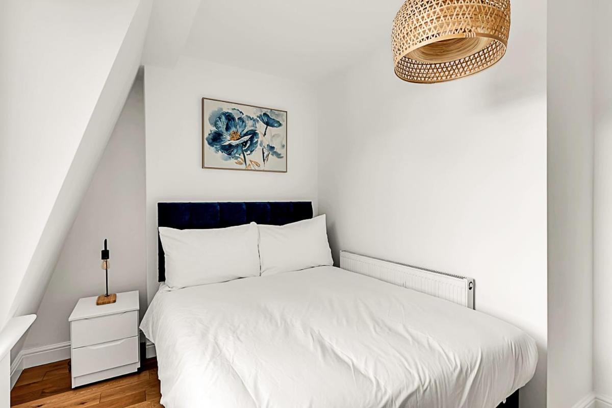 Contemporary Oasis In Paddington *